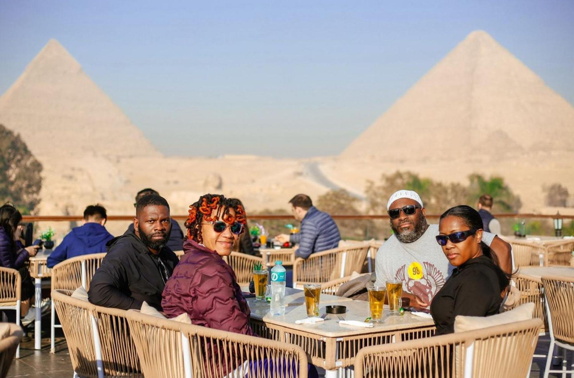 Tree Lounge Pyramids View Inn , Sphinx Giza Kafrat al Jabal Екстер'єр фото