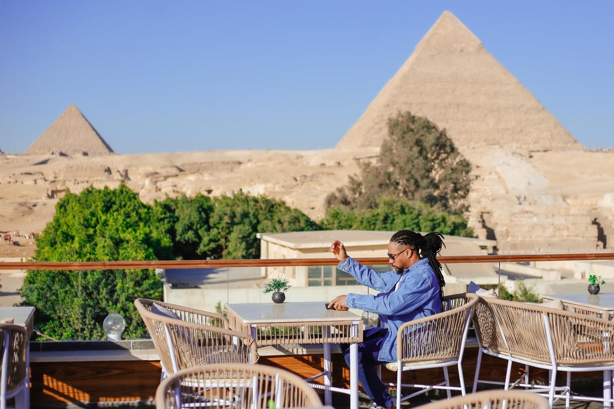 Tree Lounge Pyramids View Inn , Sphinx Giza Kafrat al Jabal Екстер'єр фото